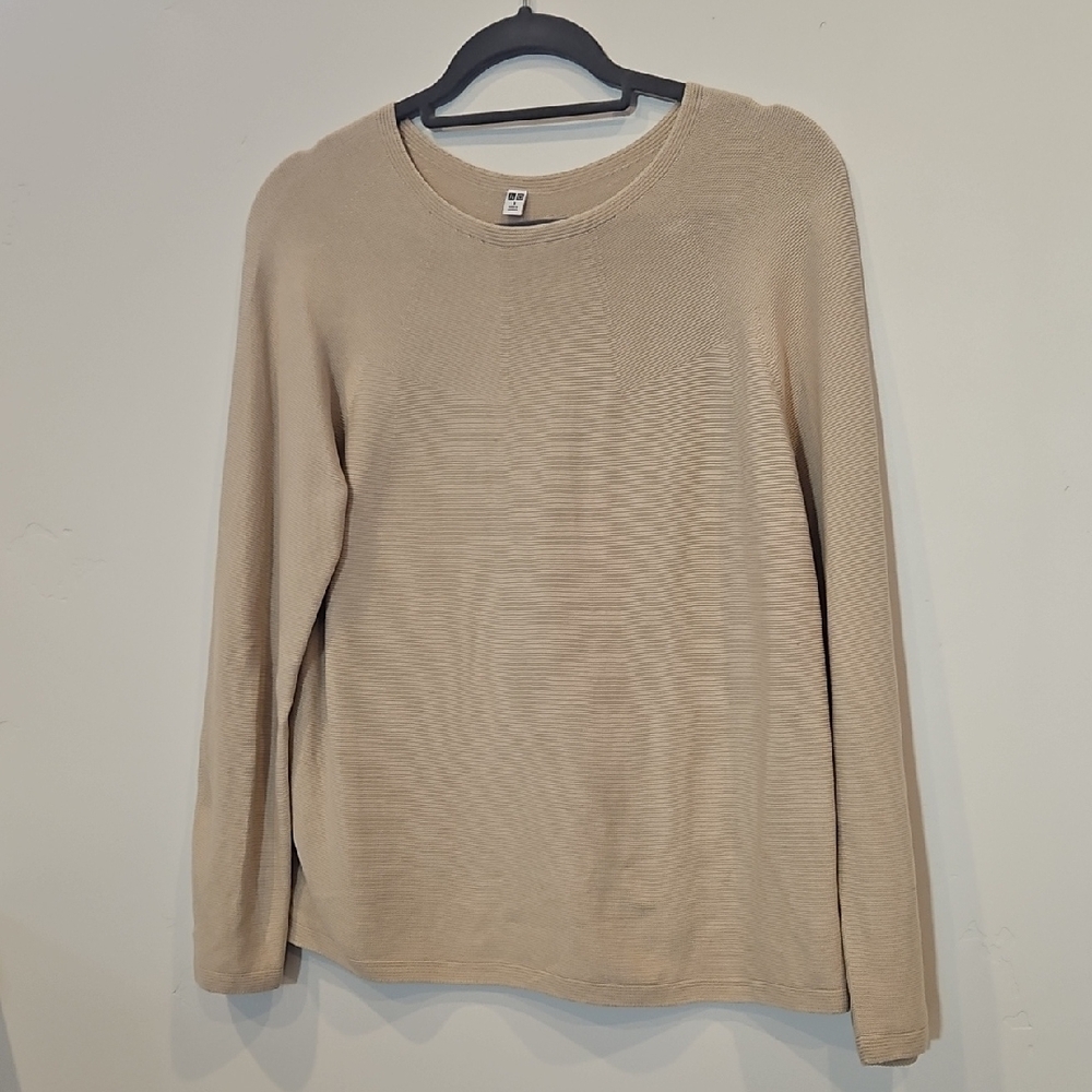 New Uniqlo Lightweight Sweater